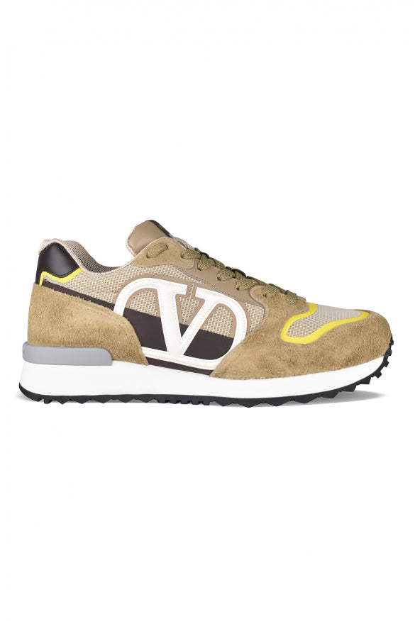 Valentino Garavani Men Vlogo Pace Sneakers