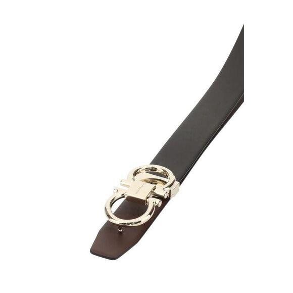 Cinto masculino Salvatore Ferragamo em couro preto.