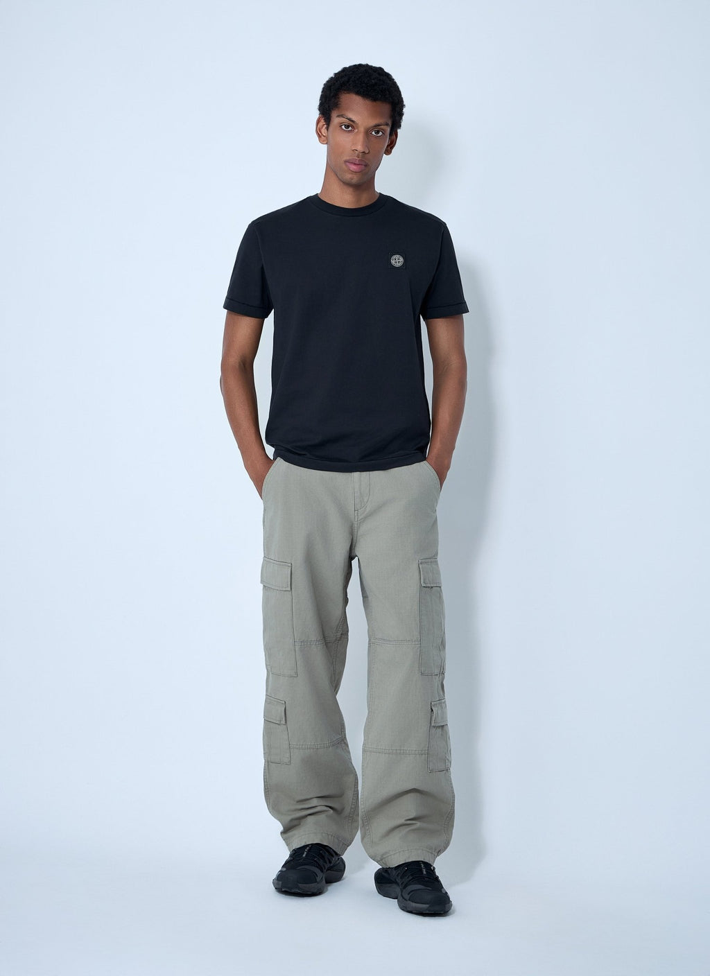 Stone Island Men Logo Motif T-Shirt - EZE Fashion®