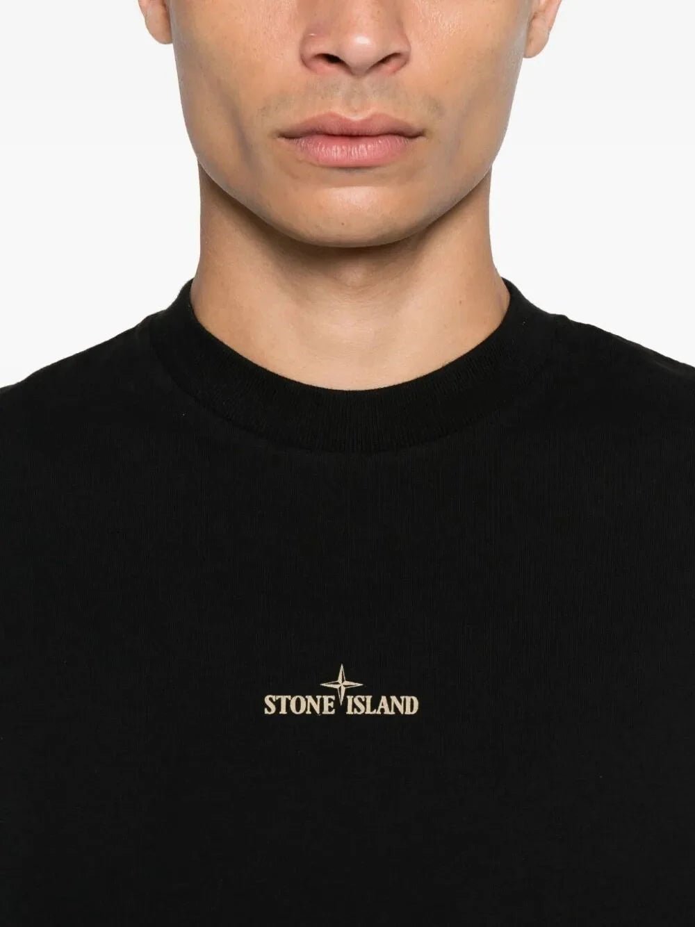 Stone Island Men Short Sleeve T-Shirt - EZE Fashion®