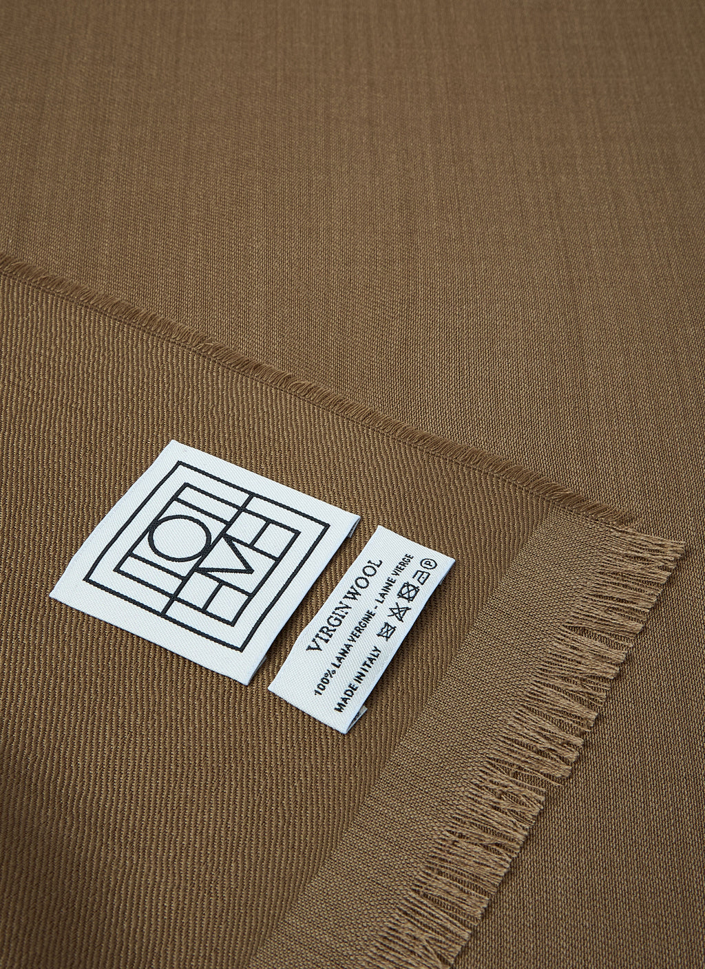 Toteme Women Light Wool Scarf